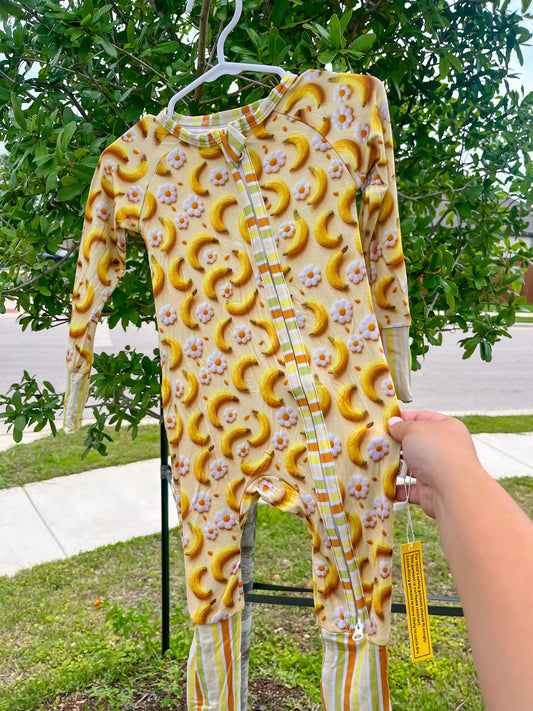 πB-A-N-A-N-A-Sπ Zippy