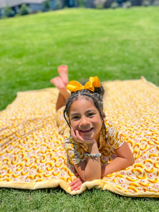 💛B-A-N-A-N-A-S💛 Plush