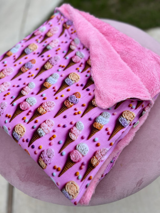 Scoops Plush Blanket
